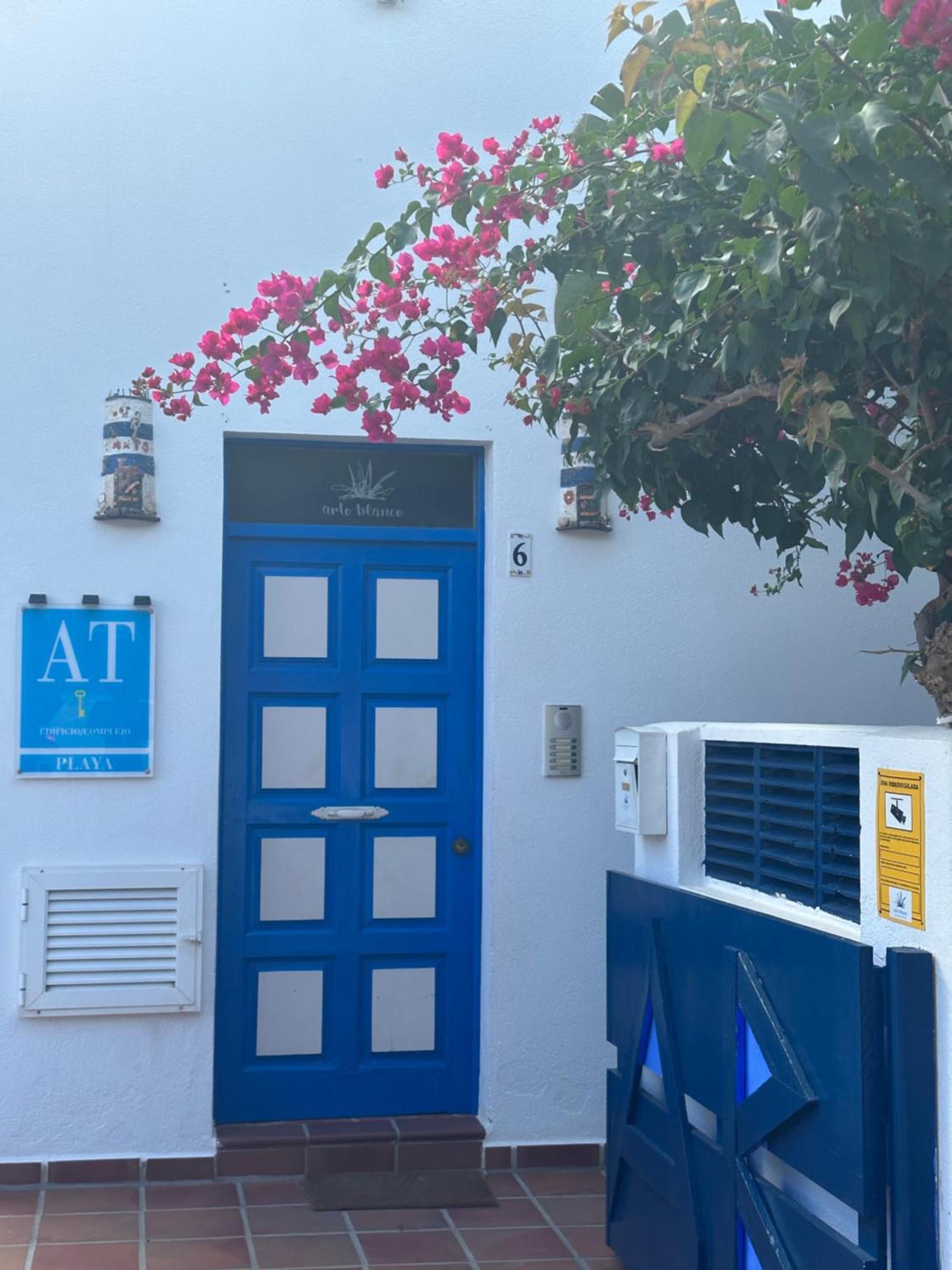 Apartament Arto Blanco Agua Amarga  Zewnętrze zdjęcie