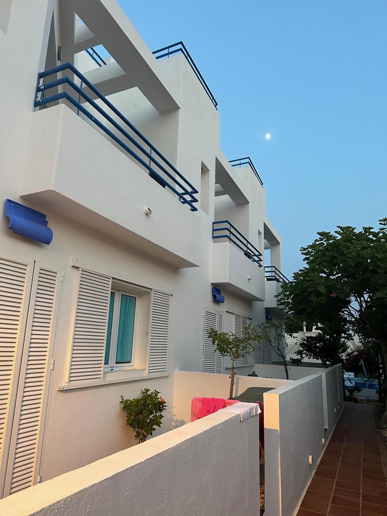 Apartament Arto Blanco Agua Amarga  Zewnętrze zdjęcie